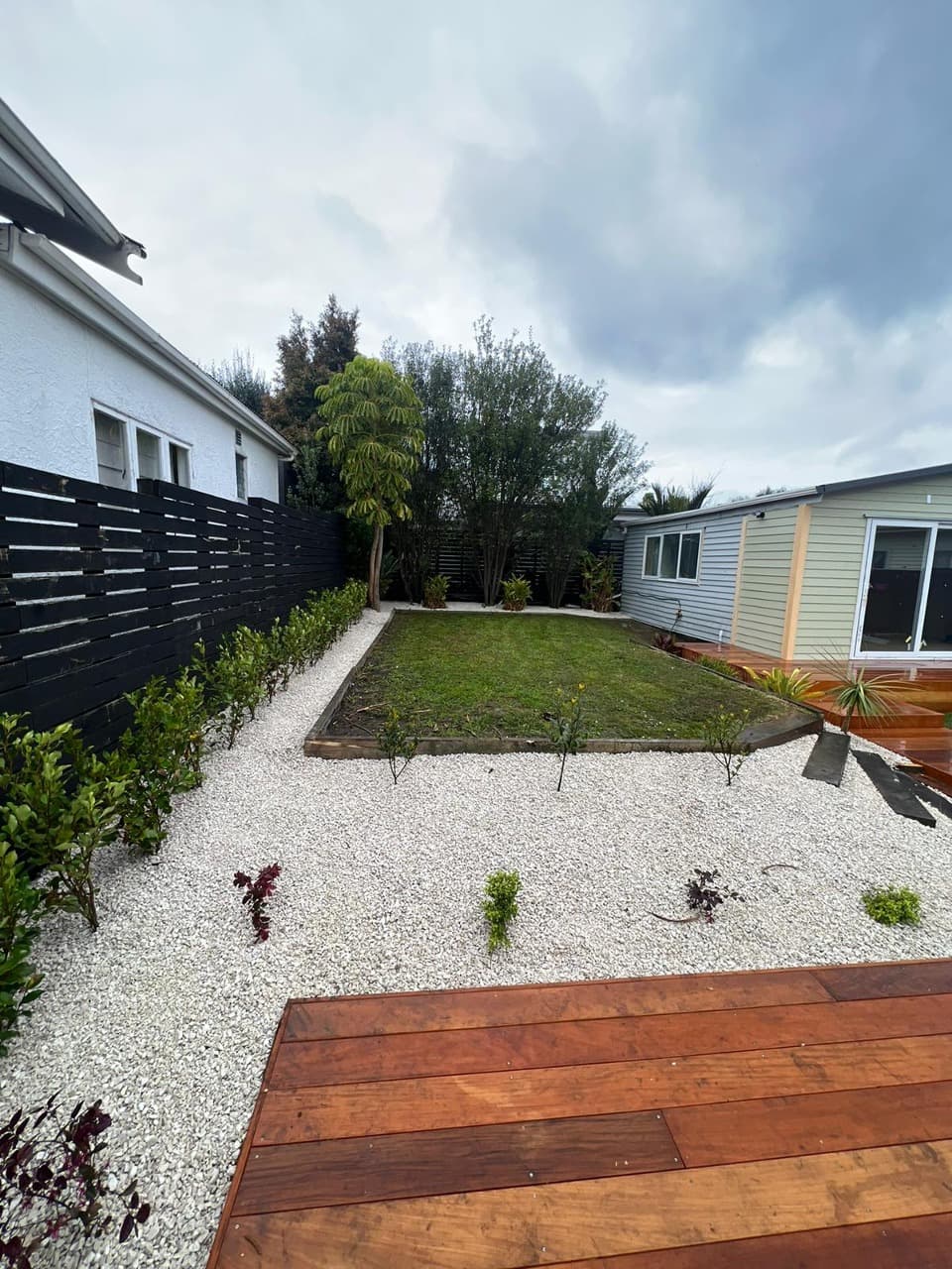 Garden retaining wall